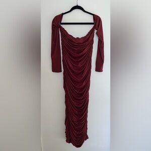 Oxblood ruched maxi dress w/attached sleeves 1x